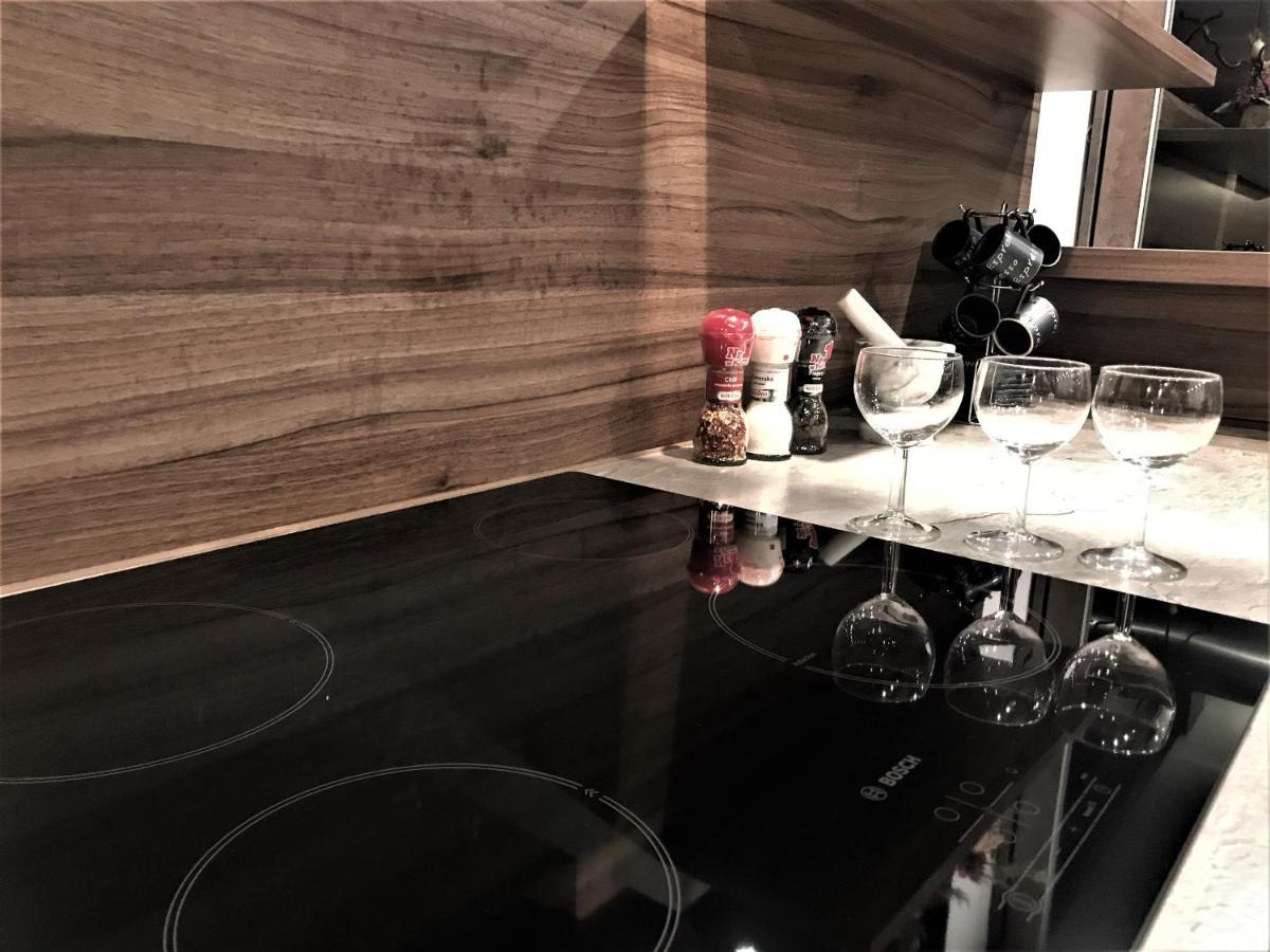 Deluxury Mirror Apartament Centrum Warszawa Eksteriør billede
