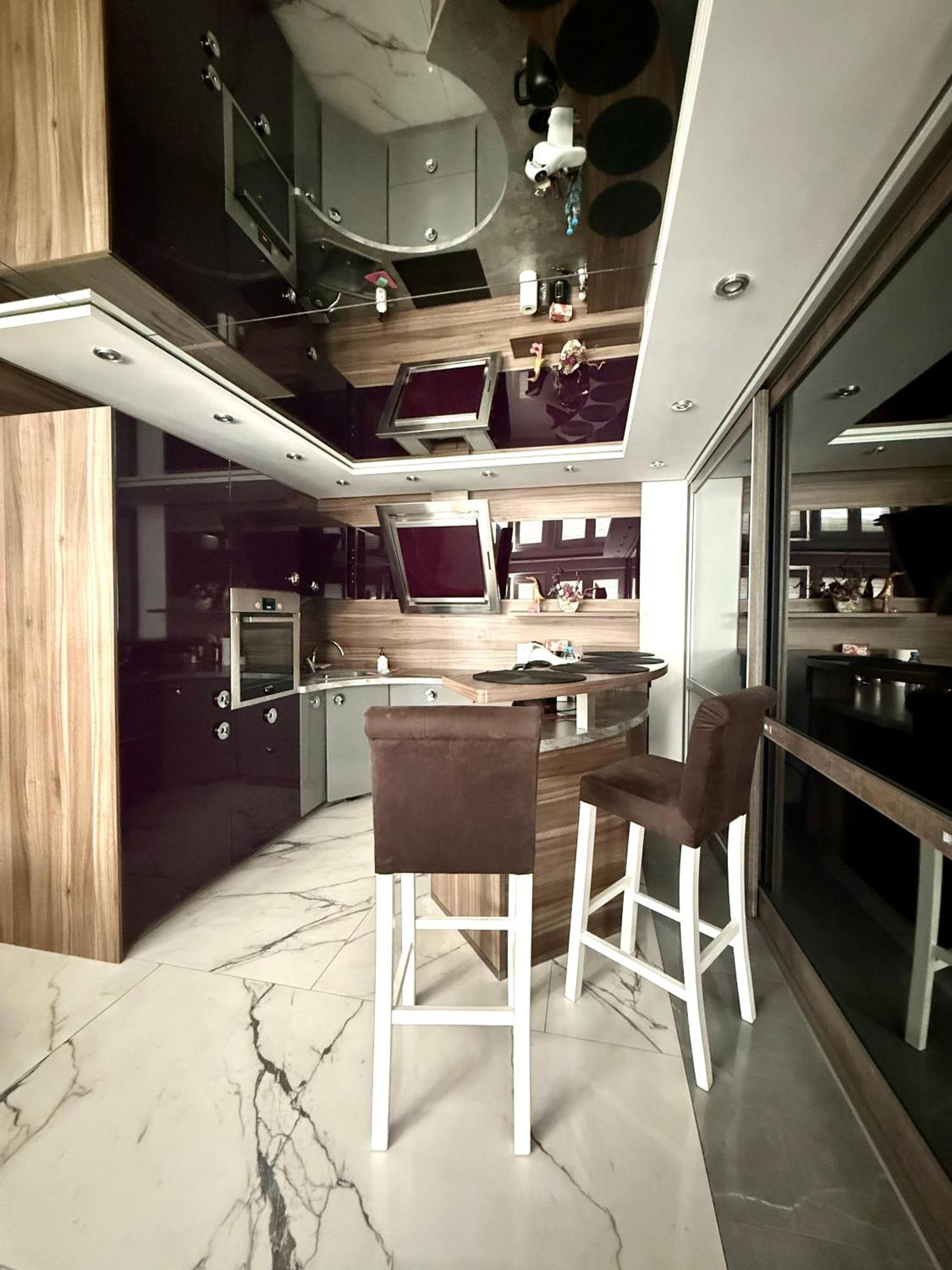 Deluxury Mirror Apartament Centrum Warszawa Eksteriør billede